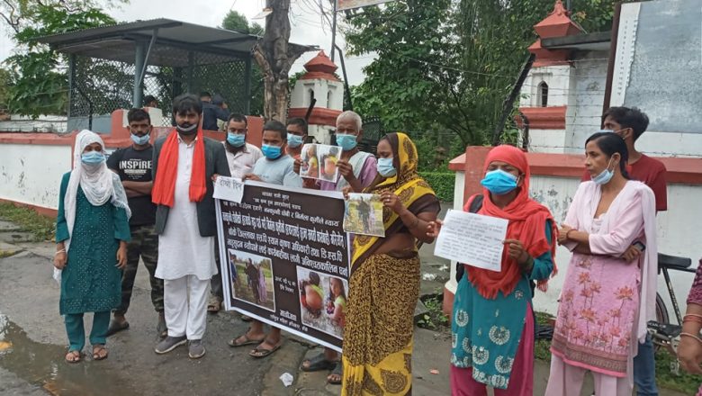 महिला अधिकारकर्मी रुबी खानको नेतृत्वमा न्याय माग्दै हिंडेको टोली राजधानीतर्फ बढ्दै
