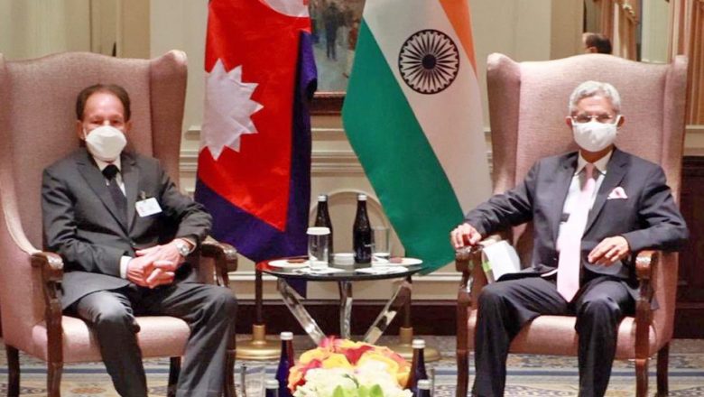 नेपाल र भारतका परराष्ट्रमन्त्रीबीच भेटवार्ता