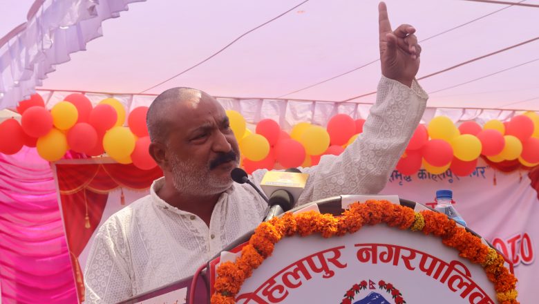 “कोहलपुरका गौरवका योजना पुरा गर्न २ अर्व बढि रकम पठाउने छु”-किशोरसिंह राठौर