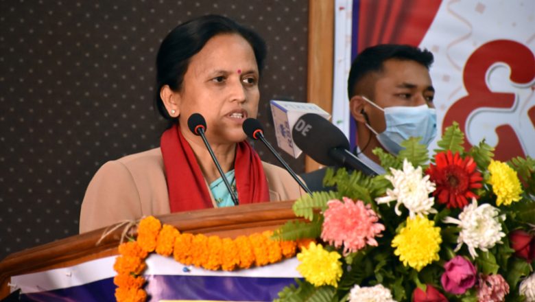 हतियार खरिद प्रकरणलाई प्रधानमन्त्रीको भारत भ्रमणसँग नजोड्न सञ्चारमन्त्री शर्माको आग्रह
