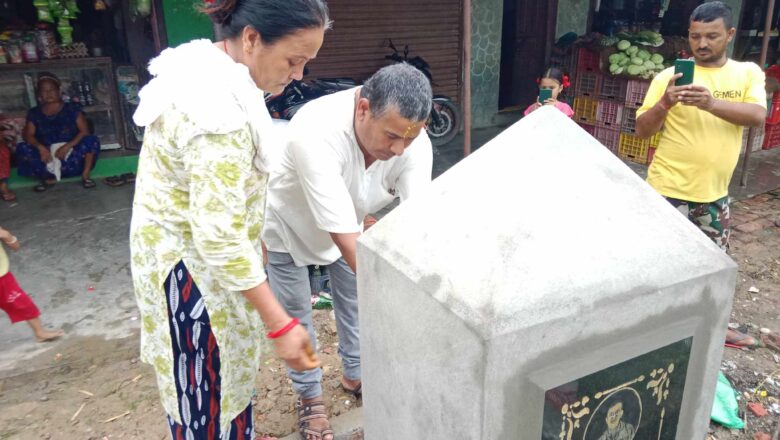 छोराको सम्झनामा रोका दम्पत्तीले खानेपानीकोे धारा निर्माण गरे