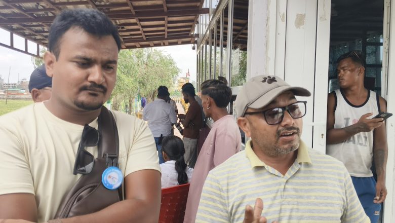 वाटरपार्कमा रहेको मोटरबोट बन्द हुने !, सञ्चाक बीच विवाद