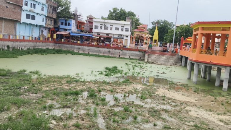 सनातनी मन्दिर बागेश्वरीको सगरामा फोहोरको चाङ, श्रद्धालु आक्रोशित