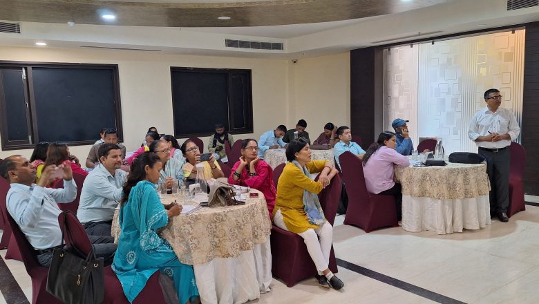 विद्यालयमै स्वास्थ्य परीक्षणः जानकी र नरैनापुरमा ११ हजार बालबालिका लाभान्वित हुने