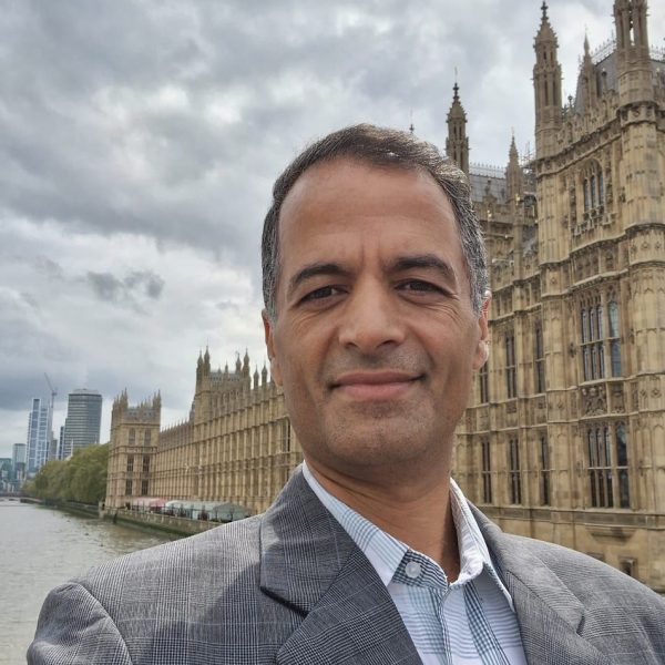 ‘दाता’ को भ्रम र ‘उल्टो सहयोग’ को यथार्थ: नेपाल कसको ऋणी ?