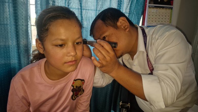 ब्रिनोजद्वारा बैजनाथ गाउँपालिकामा निःशुल्क कान जाँच शिविर शुरु