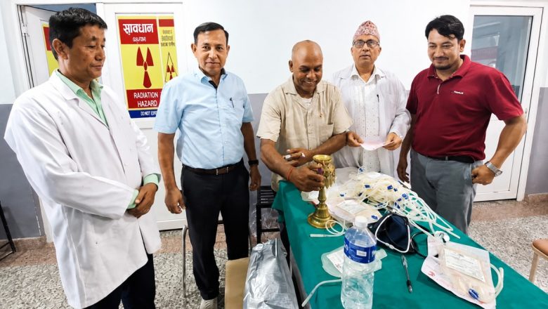 दुई सञ्चारकर्मी सहित ३२ जनाले गरे रक्तदान
